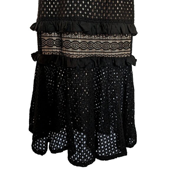 TRUE DECADENCE NWT Lace Ruffle Crochet PENCIL dress Size 10 or S - M SLIM FIT - Picture 7 of 17